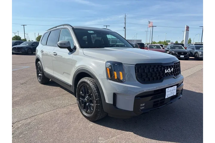 $46999 : 2024 Telluride SX-Prestige X- image 3
