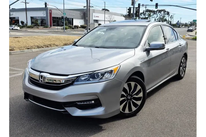 $15450 : 2017 Accord Hybrid EX-L image 1