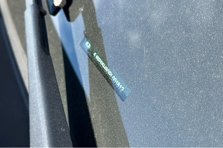 $35981 : Honda CR-V Hybrid 2024 Sport image 2