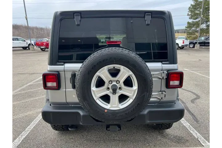 $29995 : Jeep Wrangler Unlimited 2019 image 6