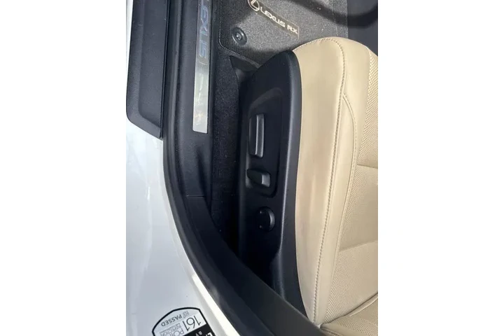 $37900 : Lexus RX 350L 2021 4dr SUV image 5