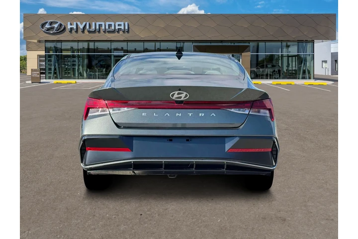$22000 : Hyundai ELANTRA 2025 SEL Con image 6