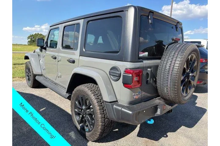 $32700 : Jeep Wrangler Unlimited 2022 image 6