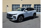 $33083 : Hyundai TUCSON 2025 SEL Conv thumbnail
