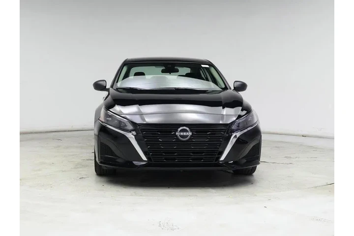 $21998 : Nissan Altima 2025 2.5 SV 4d image 5