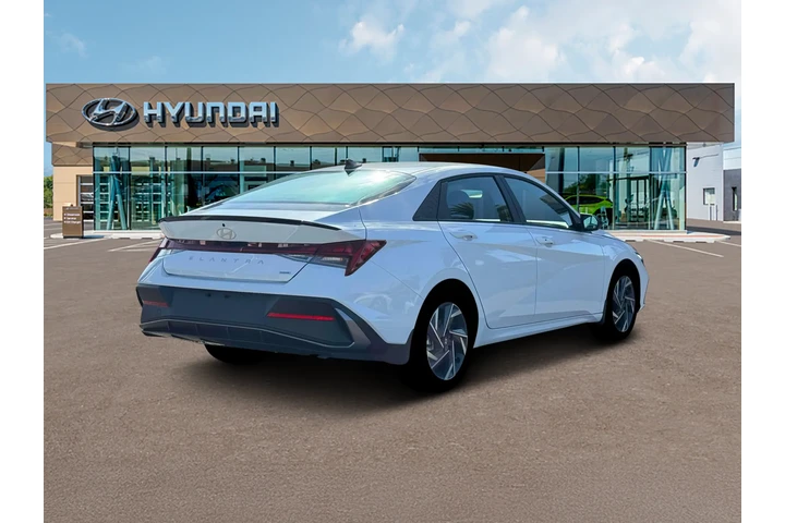 $23124 : Hyundai ELANTRA Hybrid 2025 image 7