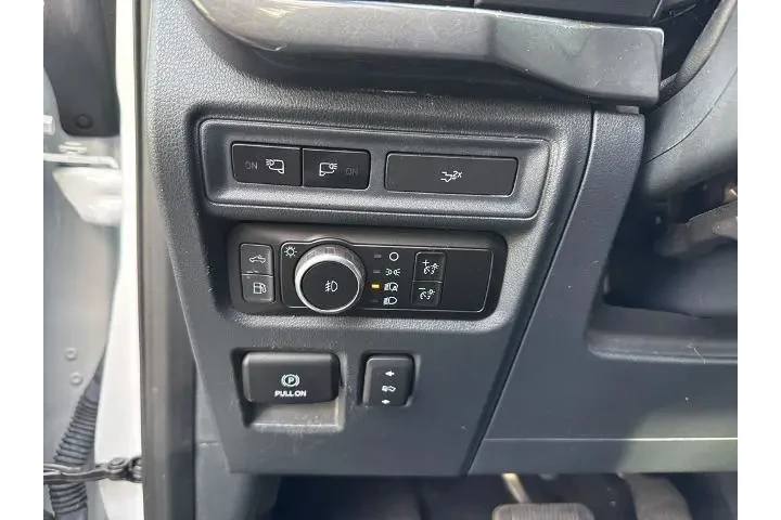 $38094 : Ford F-150 2023 4x4 XL 4dr S image 8