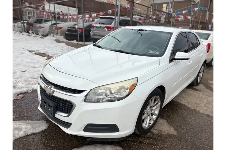 $5999 : 2015 Malibu LT image 4