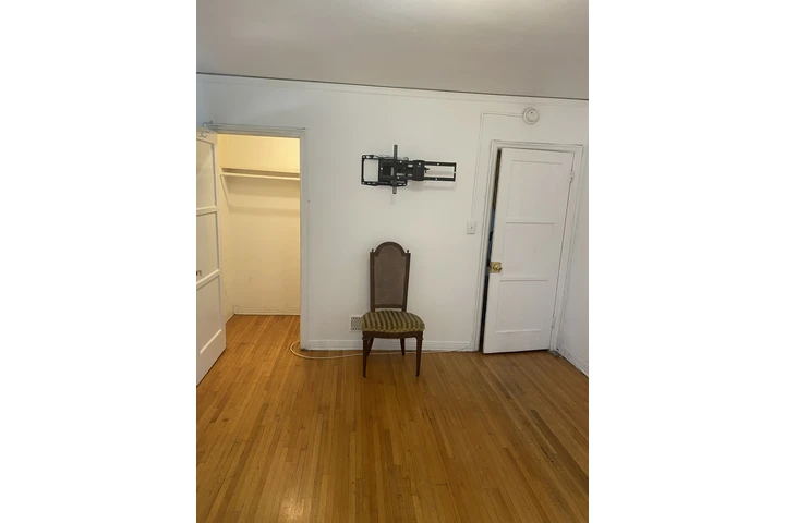 $900 : Renta de Cuarto (Koreatown) image 1