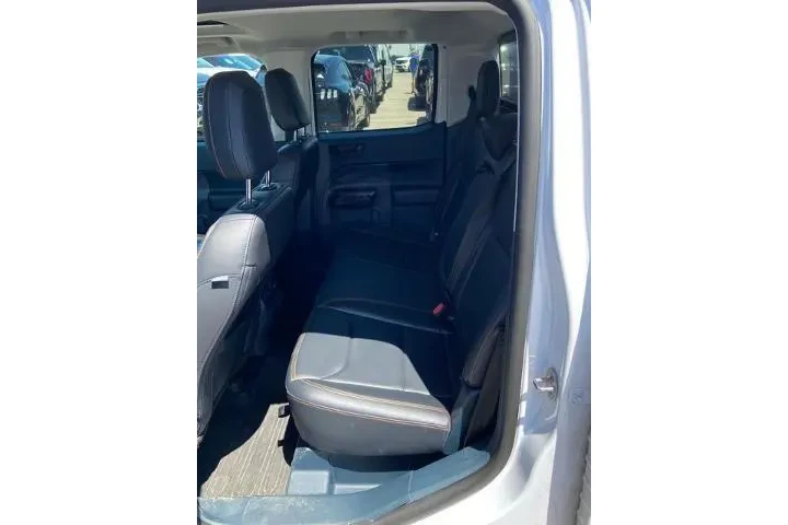 $31136 : Ford Maverick 2023 AWD XLT 4 image 6