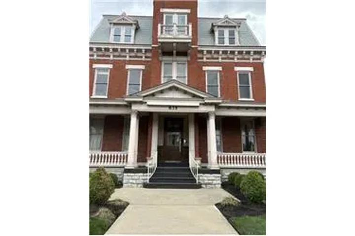 $2395 : Rental property with 5 bedro image 1