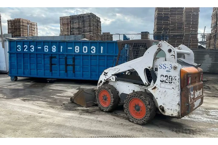 Quick Roll Off Service image 4