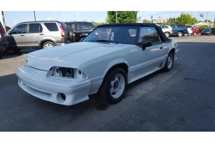 $7500 : 1990 Mustang GT image 6