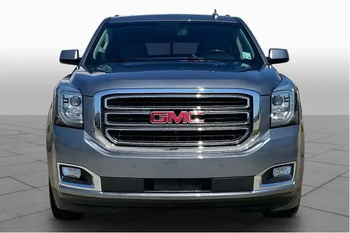 $25245 : GMC Yukon XL 2019 4x2 SLT 4d image 3
