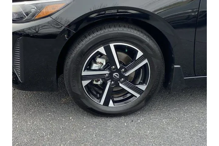 $20050 : Nissan Sentra 2025 SV 4dr Se image 8