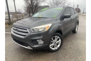 $6495 : 2017 Escape SE thumbnail