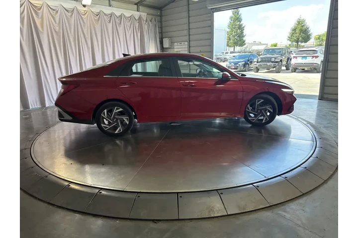 $20999 : Hyundai ELANTRA 2025 SEL Con image 2
