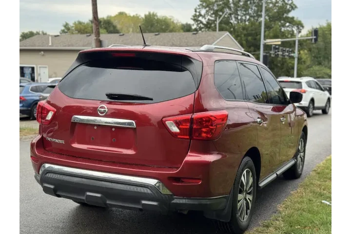 $6999 : 2017 Pathfinder SV image 6