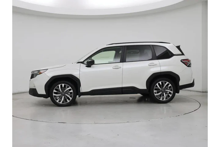 $38998 : Subaru Forester 2025 AWD Tou image 3