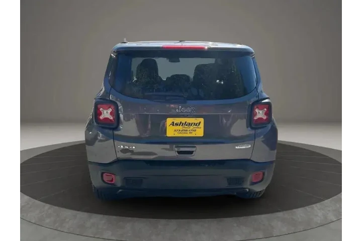 $11600 : 2019 Renegade Latitude image 6