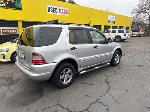 $3999 : 2001 Mercedes-Benz M-Class ML image 7