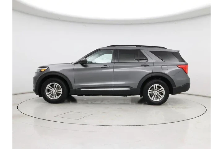 $25998 : Ford Explorer 2023 AWD XLT 4 image 3