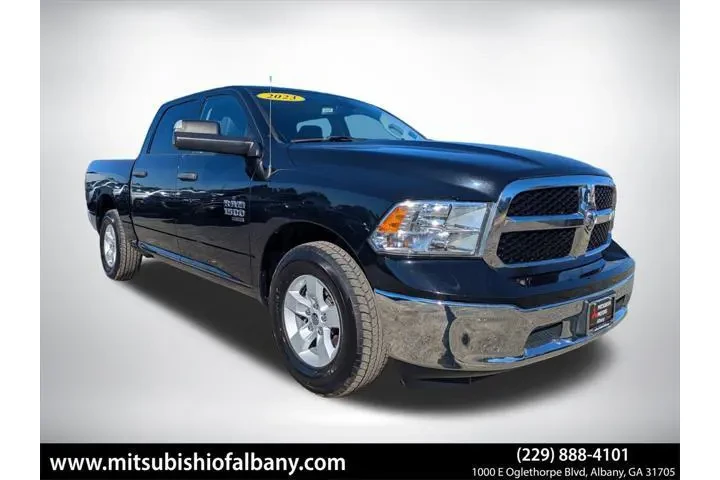 $30000 : Ram 1500 Classic 2023 4x2 SL image 1