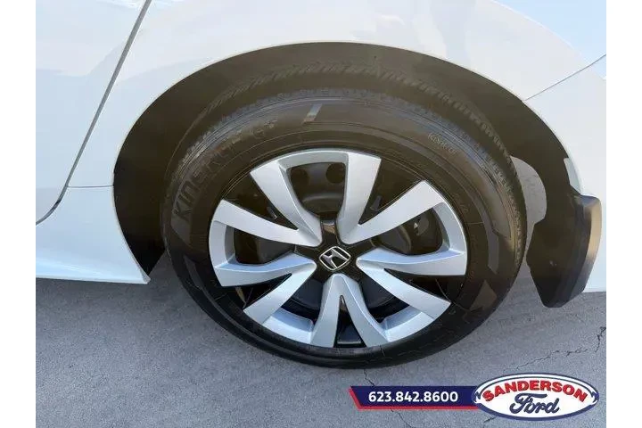 $24888 : Honda Civic 2025 LX 4dr Seda image 10