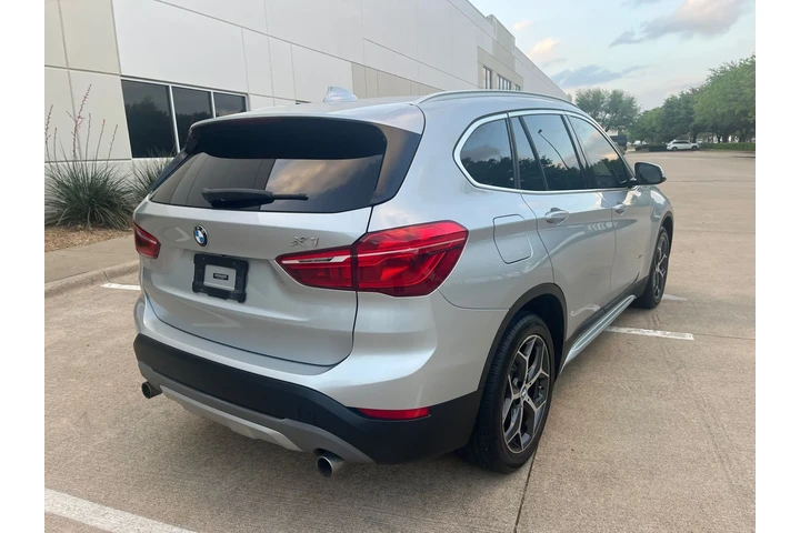 $12990 : 2018 BMW X1 sDrive28i image 9