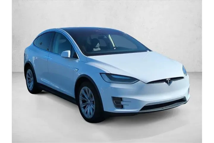 $21661 : Tesla Model X 2016 AWD 75D 4 image 3
