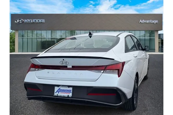 $22925 : Hyundai ELANTRA 2025 SEL Spo image 7