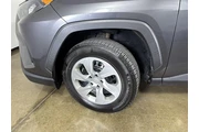 $17997 : 2019 RAV4 LE thumbnail