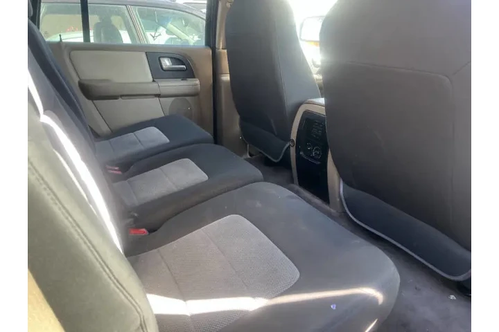 $5000 : 2004 Expedition Eddie Bauer image 9