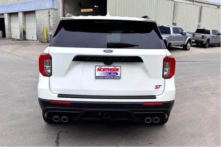 $35977 : Ford Explorer 2020 AWD ST 4d image 7