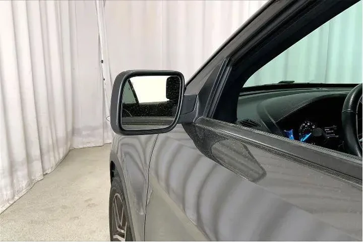 $17951 : Ford Explorer 2017 AWD Sport image 10