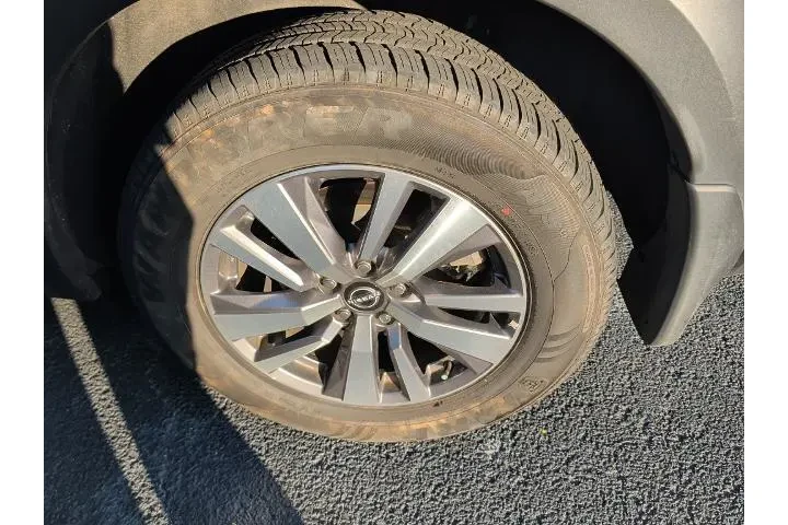 $31502 : Nissan Pathfinder 2023 AWD S image 5