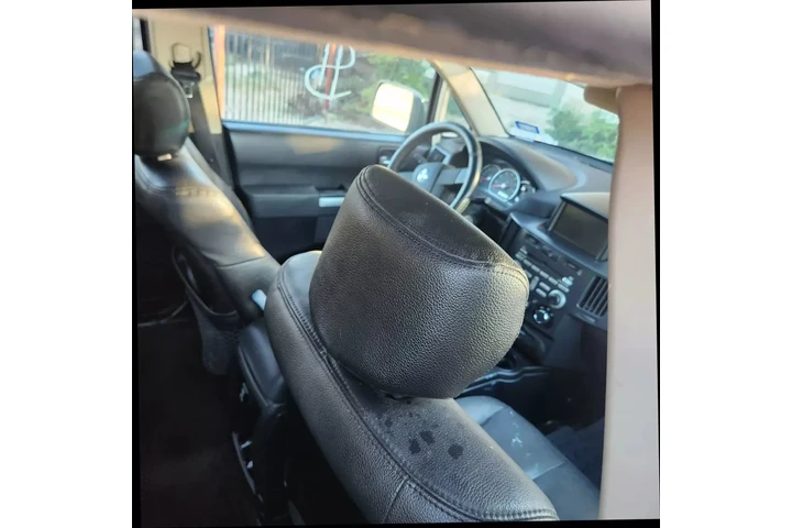 $3695 : 2008 MITSUBISHI ENDEAVOR2008 image 4