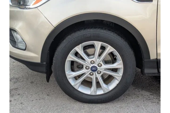 $12784 : Ford Escape 2017 SE 4dr SUV image 10