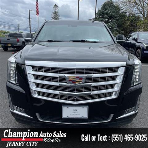 Used 2019 Escalade ESV 4WD 4d image 3