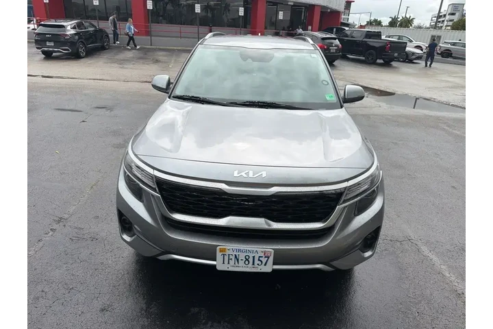 $16025 : Kia Seltos 2022 AWD S 4dr SU image 3