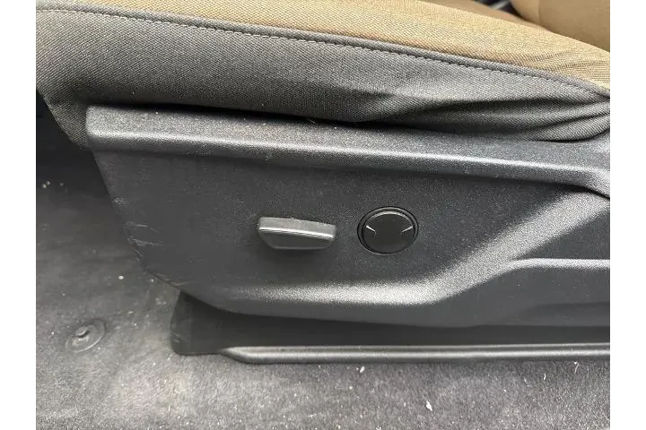 $30761 : Ford F-150 2023 4x2 XL 4dr S image 9