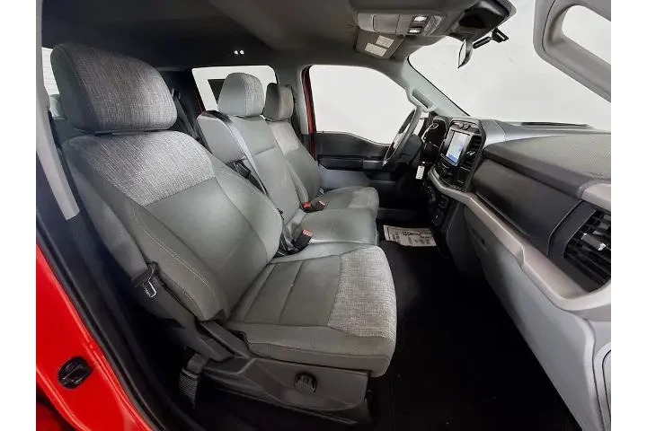 $39750 : Ford F-150 2023 4x4 XLT 4dr image 5
