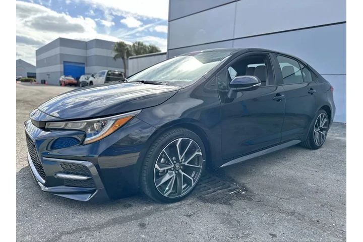 $1000 : Toyota corolla image 1