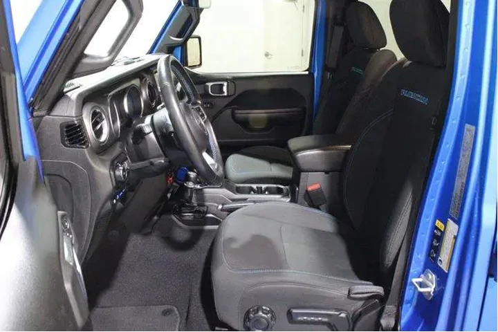 $37998 : Jeep Wrangler Unlimited 2022 image 3