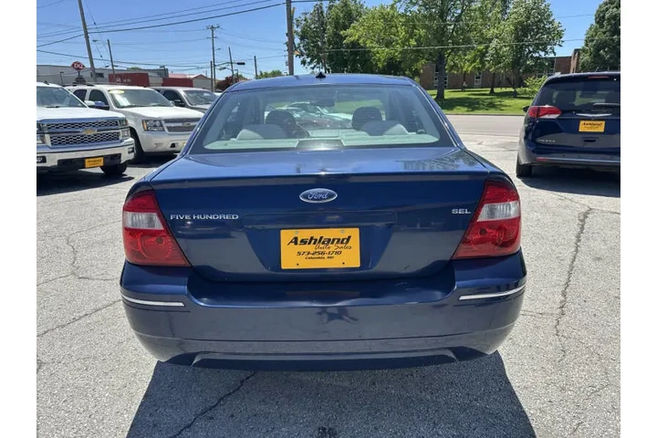 $3900 : 2007 Five Hundred SEL image 5