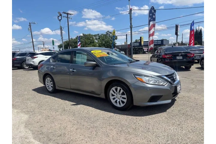 $8999 : 2018 Altima 2.5 S image 3