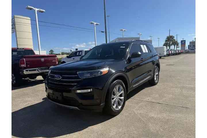 $28483 : Ford Explorer 2022 AWD XLT 4 image 1