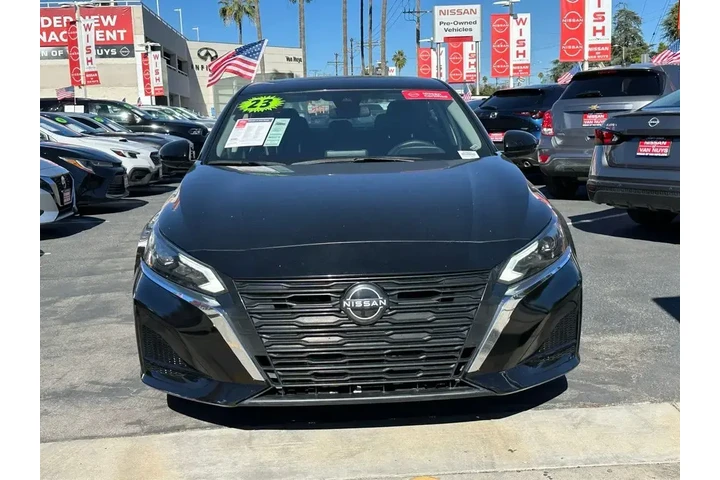 $19598 : Nissan Altima 2023 2.5 SV 4d image 8