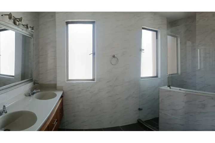 VENDO APTO DUPLEX B/INGENIO image 7