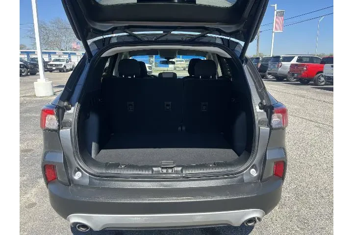 $16581 : Ford Escape 2022 SE 4dr SUV image 5